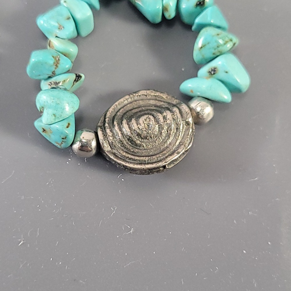 Turquoise‎ Chip Teardrop Hoop Earrings Silver Tone Spiral Bead Boho Southwestern - Picture 5 of 7